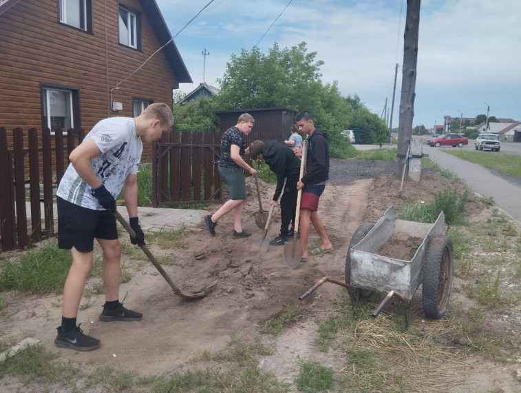 Адресная помощь.